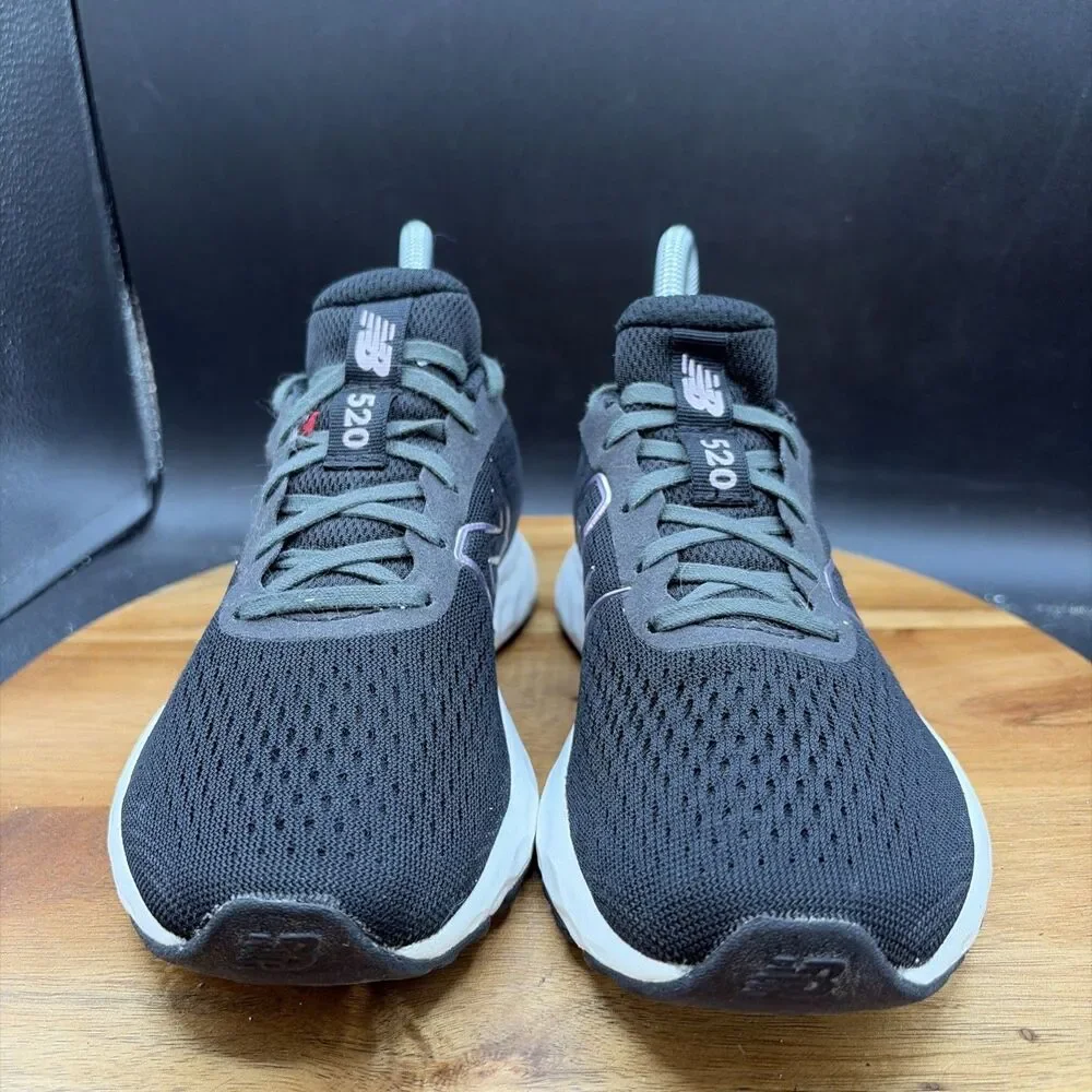New Balance 520V8 Womens Size 6 D Running Shoes Black White Sneakers